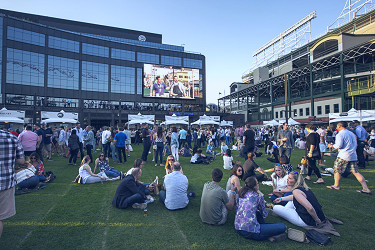 Gallagher Way at Wrigley Field | Find Chicago Venues, Parks & Concerts